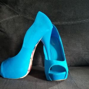 Qupid Turquise Heels
